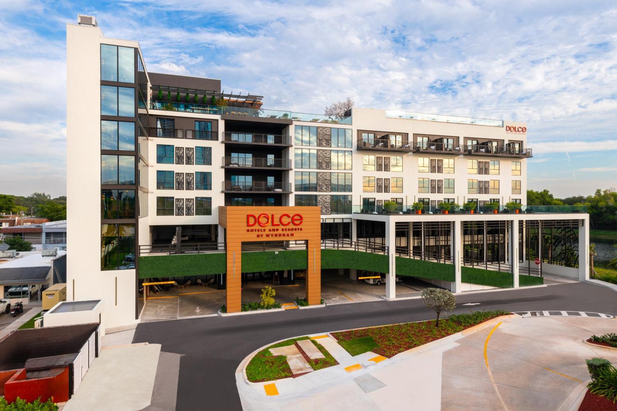 Dolce By Wyndham Hollywood Hotel Exterior photo